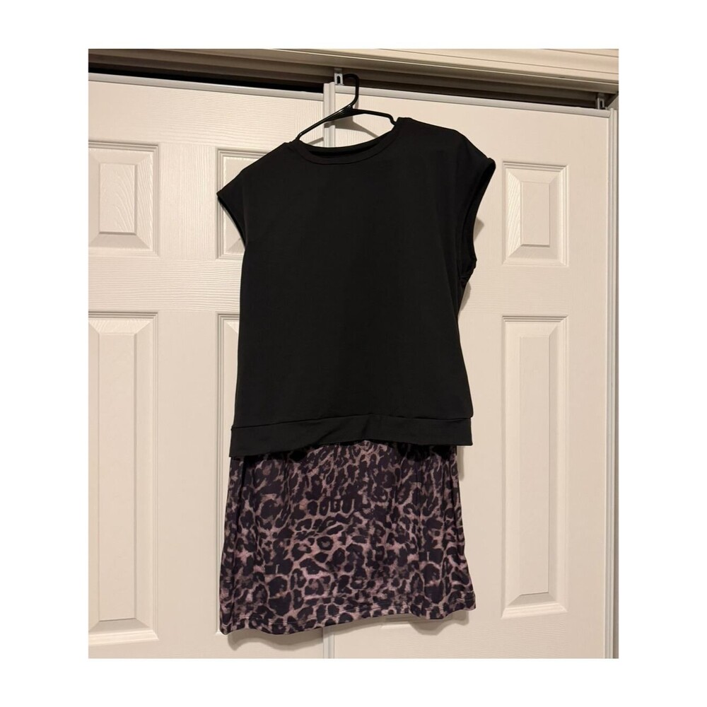 2 Piece Black and Leopard Print Outfit